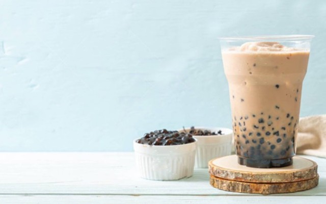 Dâu Tây - Trà Sữa & Bánh Tráng