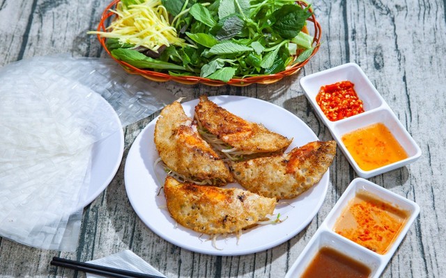 Bánh Xèo Cô Bốn