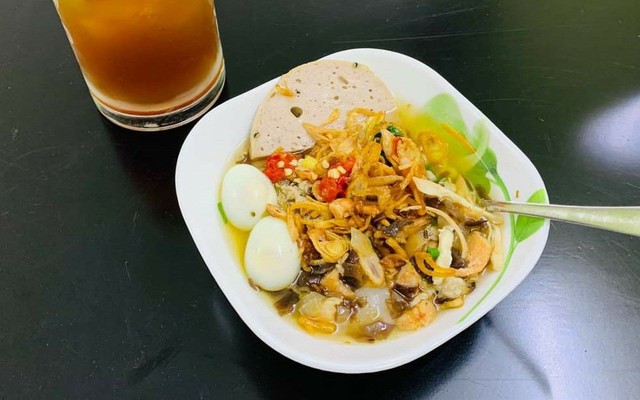 Cô Phượng - Bánh Đúc Nóng & Cháo Sườn