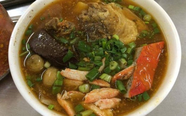 Quán Bé Tư - Bánh Canh Cua & Mì Gà Da Giòn