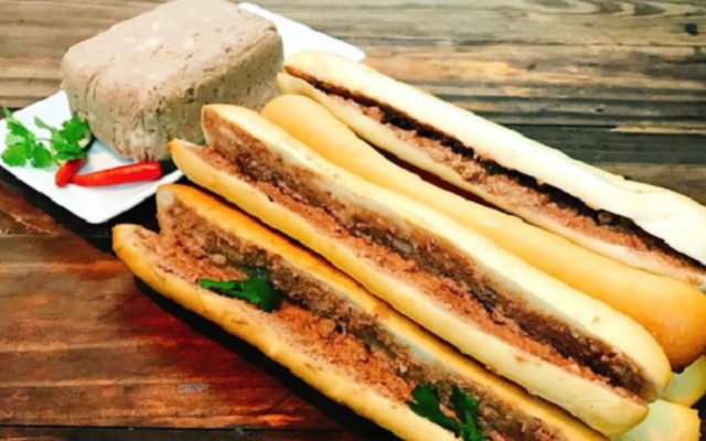 Bánh Mì Que Bàu Cát Đà Lạt
