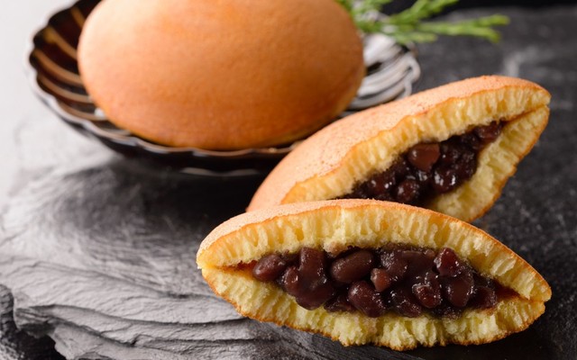 Tiệm Bánh Rán Doraemon - Lý Tự Trọng