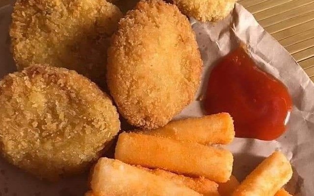 Chén Cả Thanh Xuân - Bánh Gà & Trà Chanh