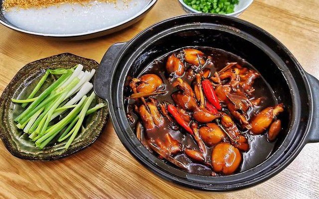 Quán 5 Nhái - Bún Ếch Thái Cay