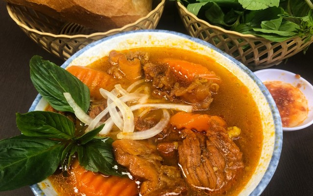 Bò Kho Út Phương