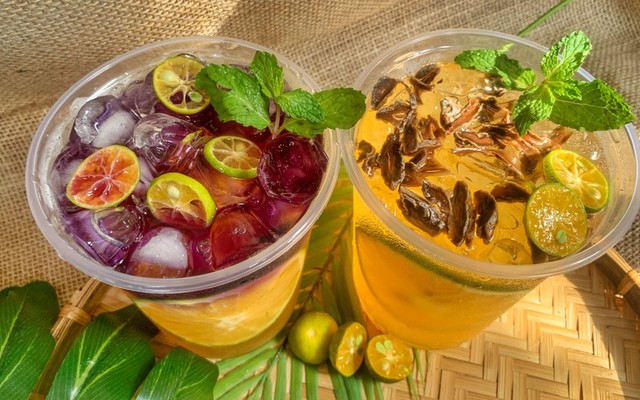 Trà Tắc Khủng Long