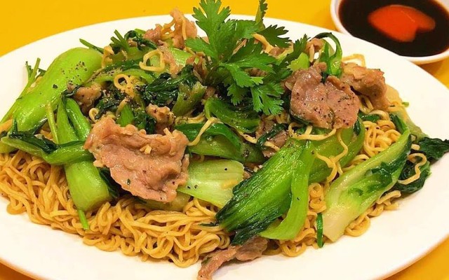 Tiểu Nhi - Mì Xào, Hủ Tiếu Xào & Há Cảo Chiên