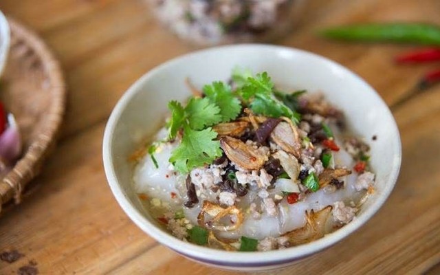 Bánh Đúc Nóng Bà Xuân - Nguyễn Kiệm