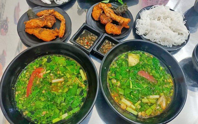 Bếp Cô Ba 1968 - Bún Cá Chấm Giòn