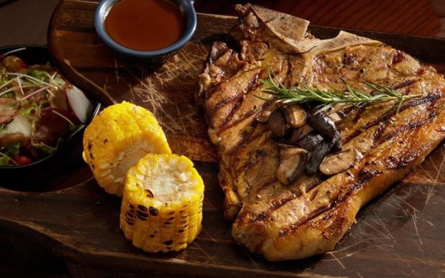 Teddy’s American Grill House