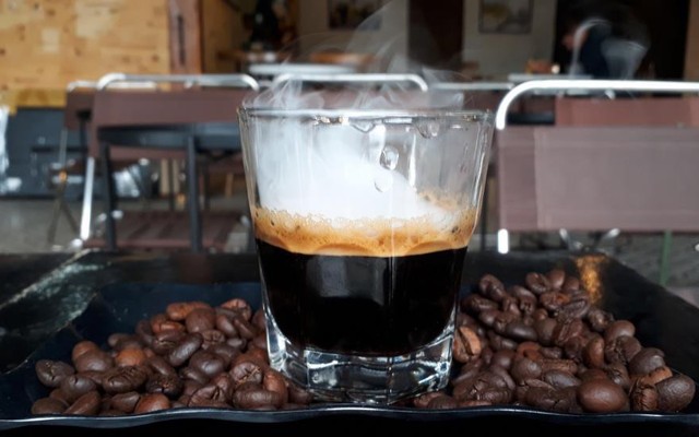 Ấm Cà Phê - Long Biên