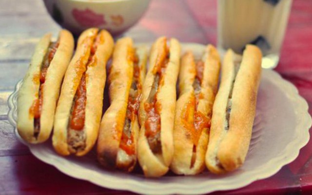 Thu Thuỷ - Bánh Mì Cay & Đặc Sản Hải Phòng