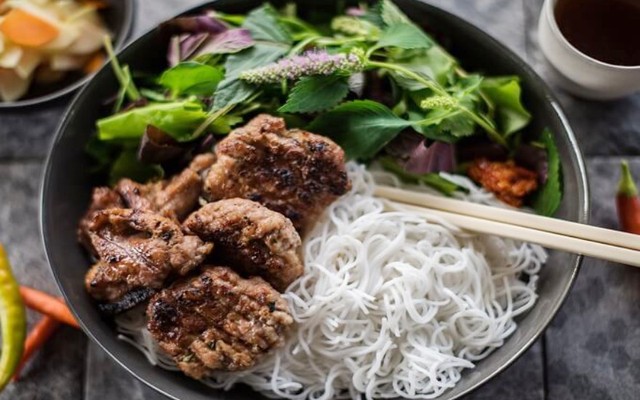 Phở Nam Định & Bún Chả Hà Nội