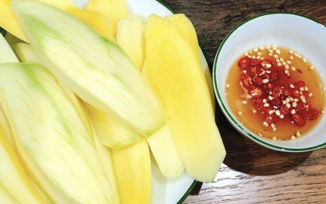 Linh Linh - Bì Cuốn & Bánh Tráng Trộn