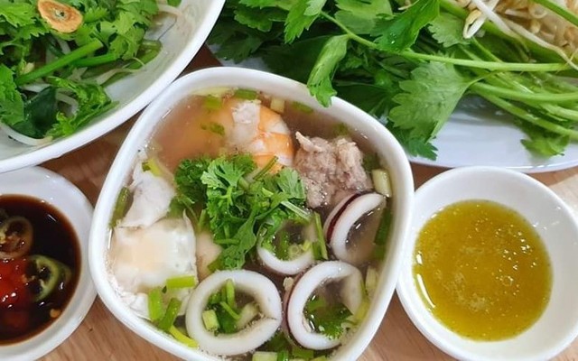 Hủ Tiếu Mực 3B