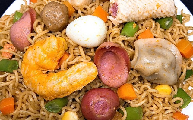 Đô Đô - Mì Trộn Indomie
