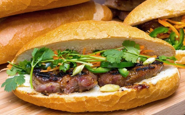 Bánh Mì Lan