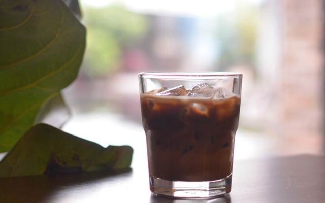 Jean - Coffee & Juice