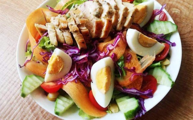 Bon Bon - Cơm, Salad & Đồ Ăn Vặt - Shop Online