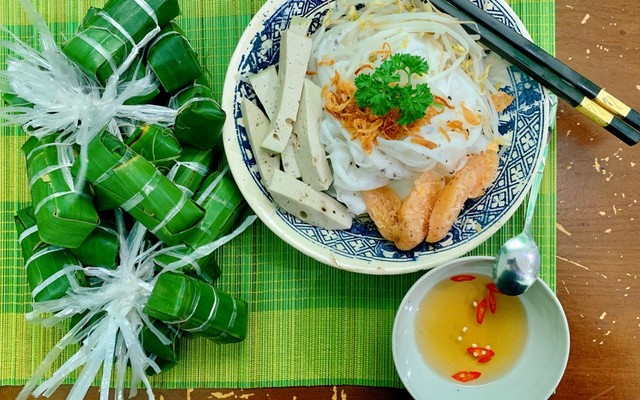 Bạch Liên - Quán Chay & Coffee