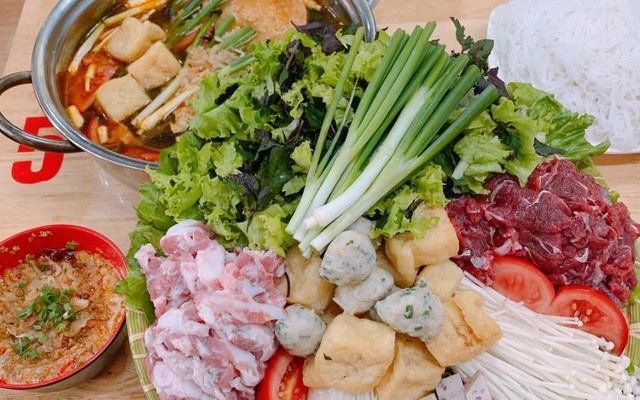 Linh Anh - Cơm Rang, Mì Xào & Lẩu Các Loại