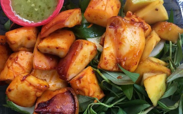 Mực Khổng Lồ - Mực Hồng Kong