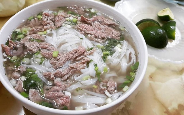 Phở Quốc Tuấn - Tứ Liên