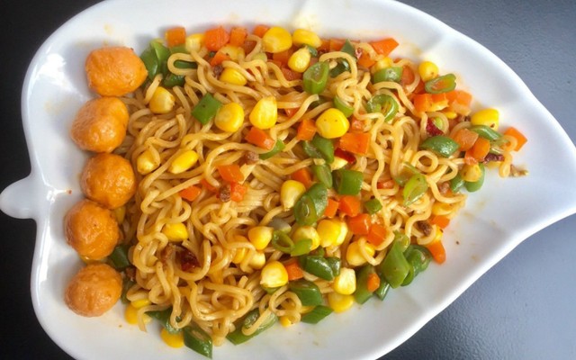 Duy Now - Mì Trộn Indomie