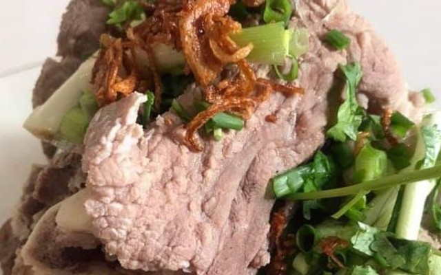 Hủ Tiếu Cô Hải - Hủ Tiếu Giò Heo & Xương Nạc