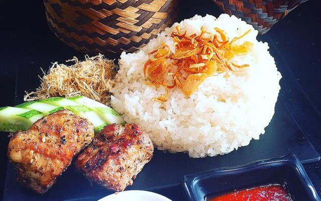 Bếp Hương Núi - Xôi & Thịt Nướng