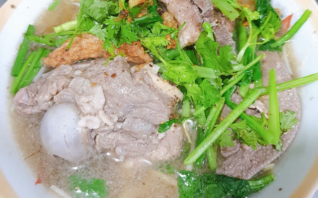 Hủ Tíu Mì Viễn Lạc