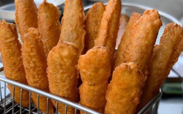 Cô Mai - Bánh Khoai & Bánh Chuối