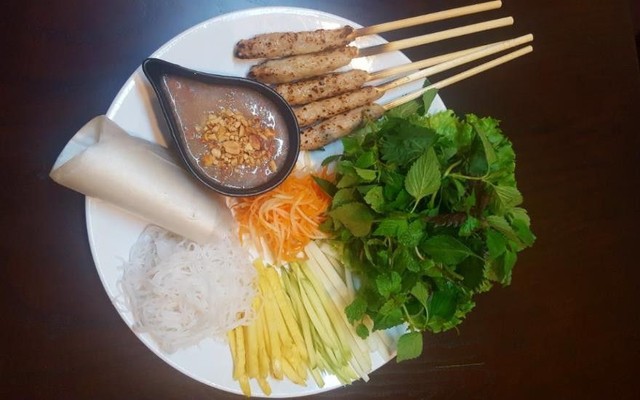 Mẹ Lê - Nem Nướng Nha Trang - Tập Thể Thành Công