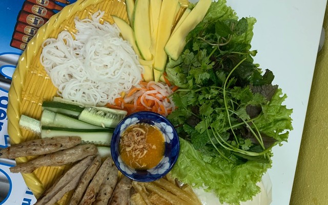 Ẩm Thực Mẹ John - Ngô Thì Nhậm