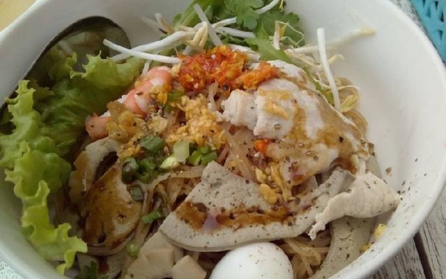 Quán Tý Châu - Hủ Tiếu Khô & Mì Quảng