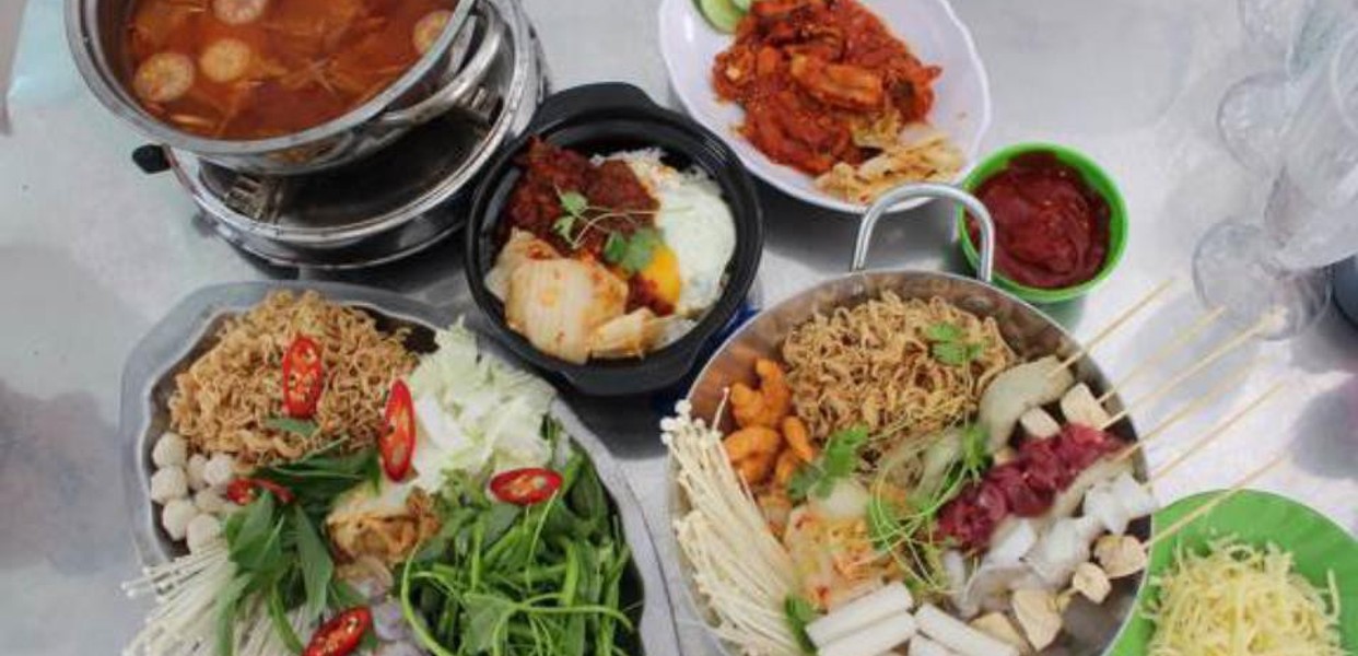 Bà Hạnh - Food & Drink - 2 Tháng 4