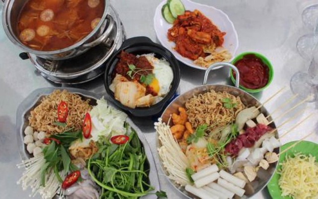 Bà Hạnh - Food & Drink - 2 Tháng 4