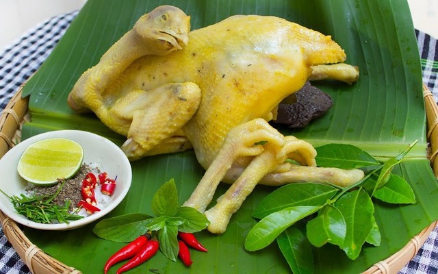 Hoàng Tộc Quán - Gà Nướng Cơm Lam ĐắkLắk