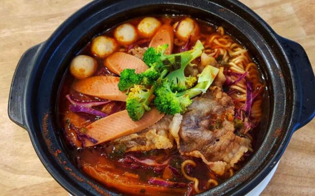 Căn Teen Quán - Tokbokki, Lẩu Thái & Mì Cay Kim Chi