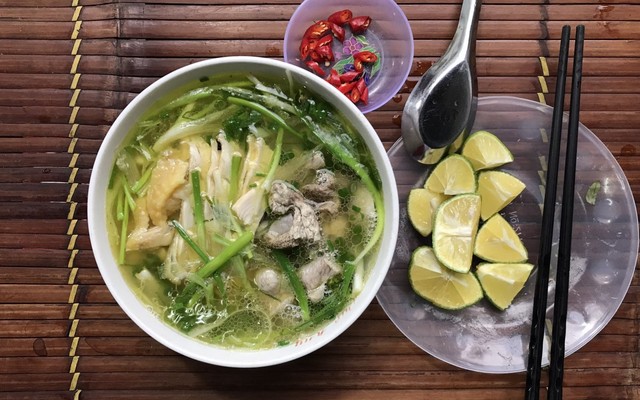 Hà - Phở Gà