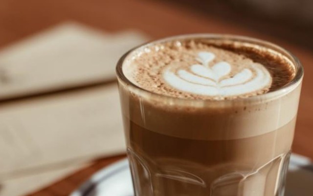 May Cafe & Restaurant