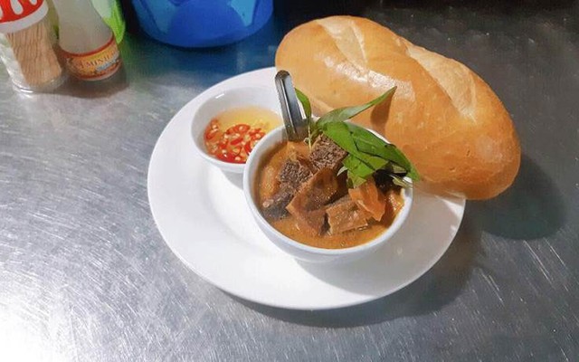 Phá Lấu Cô Hiếu