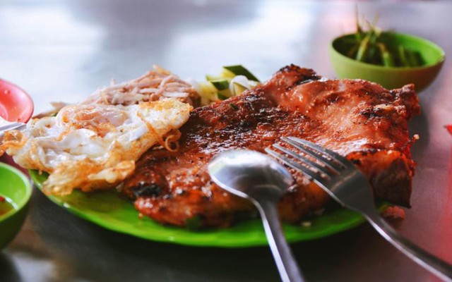 Cơm Tấm & Cơm Gà Xối Mỡ Hồng Phát