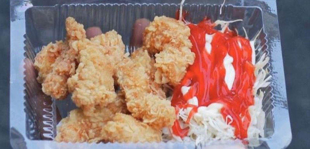 QUÁN ĂN NHỎ GỌN VỚI PHONG CÁCH ẤM CÚNG VÀ HIỆN ĐẠI