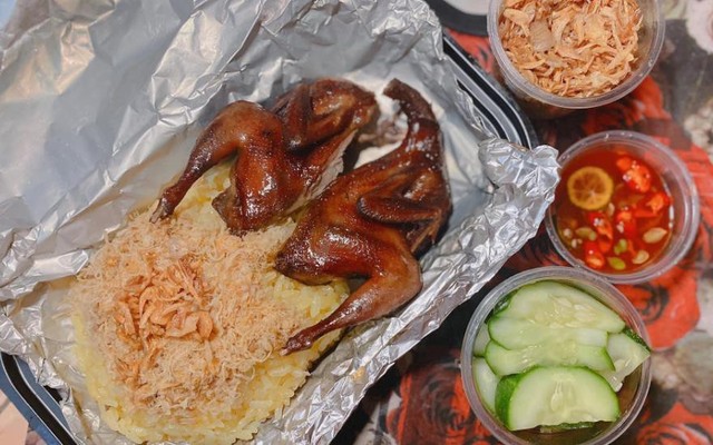 Thuỷ Chim - Xôi Chim & Xôi Gà Quay