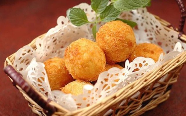 Bánh Gà Deli - Đồ Ăn Vặt & More - Shop Online