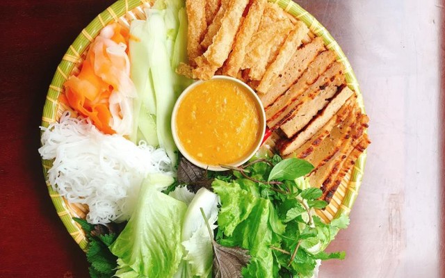 Nem Nướng Nha Trang Hoàng Sang - Đại Học Hà Nội