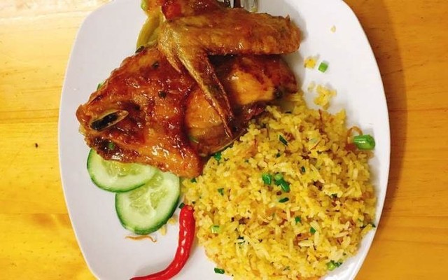 Cơm Gà Ngon - Quốc Lộ 13 Cũ