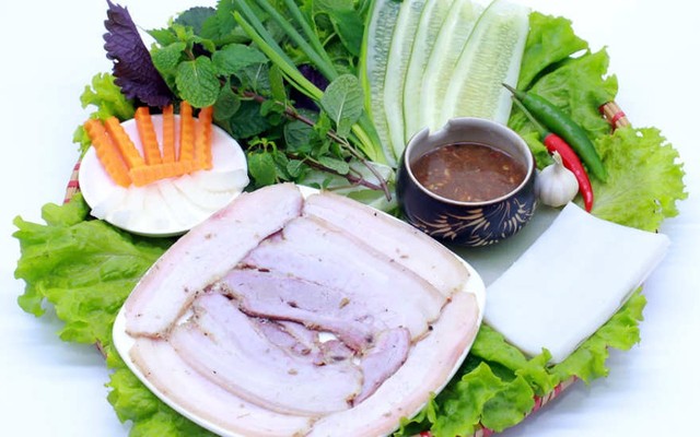 Nhà Hàng Bếp Quảng