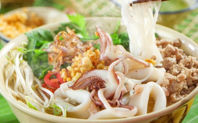 Thy Thy - Hủ Tiếu Mực